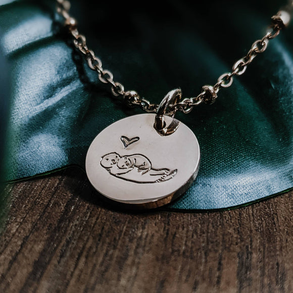 Mama & baby otter Necklace